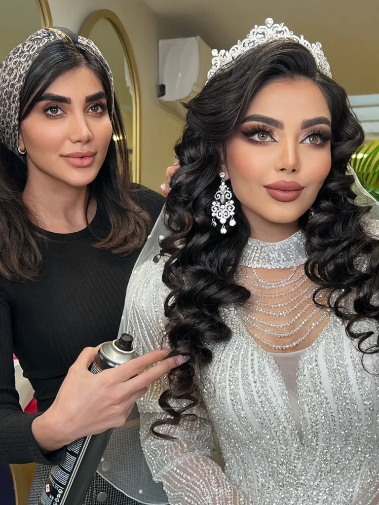 شینیون تخصصی با دینا زاهدی